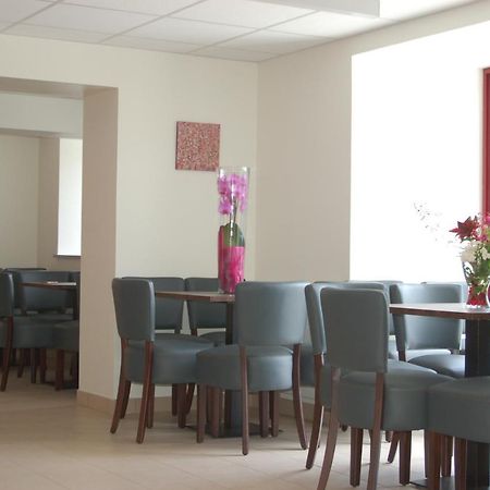 Gite Du Haut Cantal - Appartements Meubles Avec Kitchenette Et Chambres Sans Kitchenette Condat  Eksteriør bilde